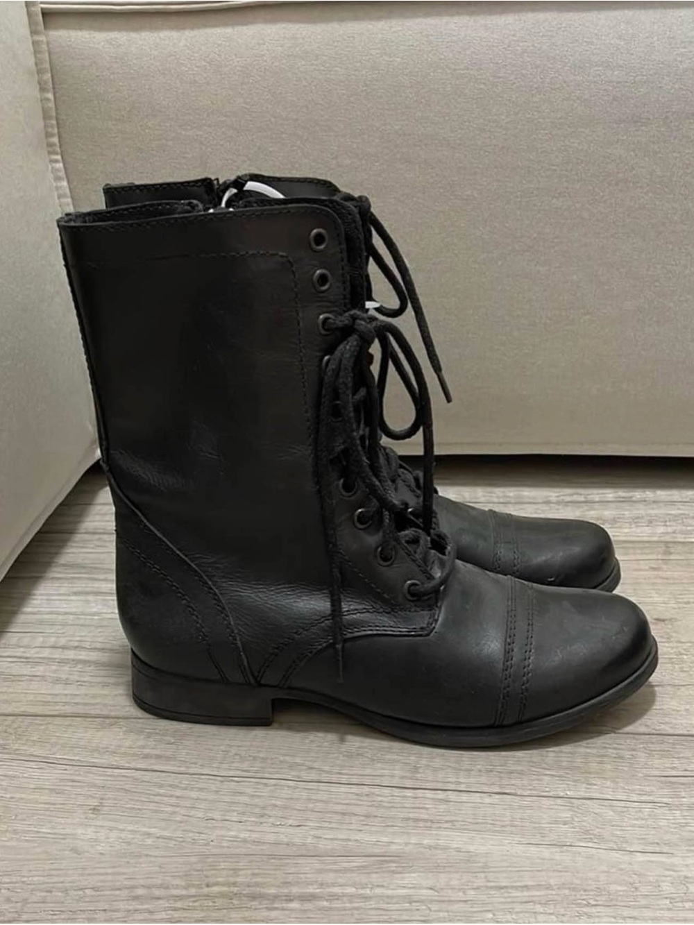 Brand New Steve Madden Troopa Boots
